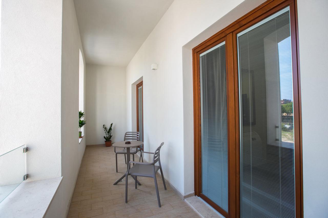 Residence Trani Eksteriør bilde